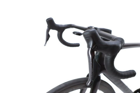 Specialized Tarmac SL7 Expert Shimano Ultegra Di2 Disc Road Bike 2023, Size 56cm