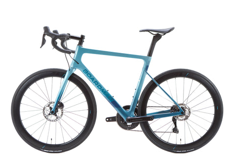 Boardman SLR 9.6 Shimano Ultegra Di2 Disc Road Bike 2023, Size Large