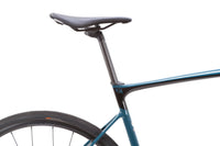 Giant Defy Advanced 2 Shimano 105 Disc Road Bike 2022, Size Large