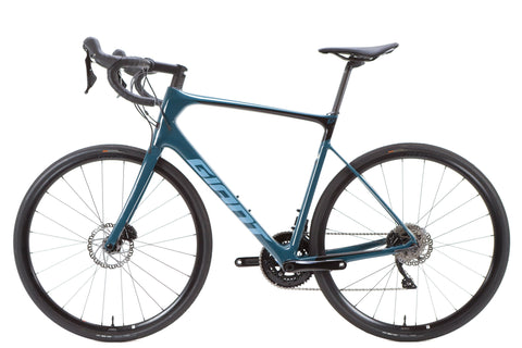 Giant Defy Advanced 2 Shimano 105 Disc Road Bike 2022, Size Large