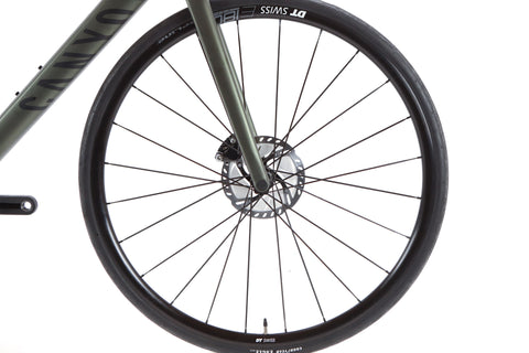 Canyon Endurace CF SL 7.0 Shimano 105 Disc Road Bike 2018, Size Small