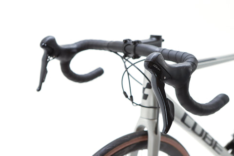 Cube Attain Pro Shimano Sora Disc Road Bike 2024, Size 53cm