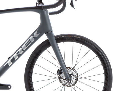 Trek Domane SL 7 Gen 3 Shimano Ultegra Di2 Disc Road Bike 2021, Size 60cm