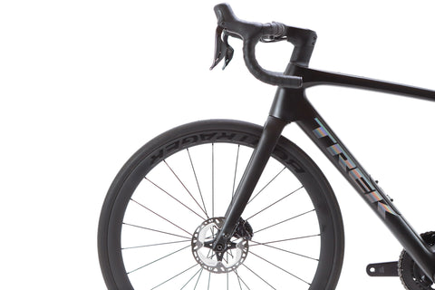 Trek Domane SLR 7 Gen 4 Shimano Ultegra Di2 Disc Road Bike 2025, Size 54cm