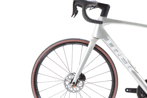 Trek Domane SL 6 Gen 4 Shimano 105 Di2 Disc Road Bike 2025, Size 56cm