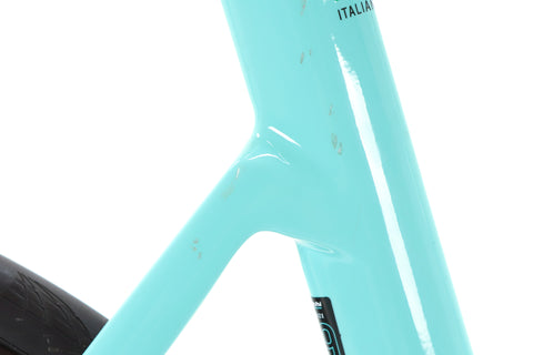 Bianchi Aria Campagnolo Chorus Disc Road Bike 2021, Size 59cm