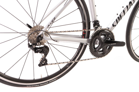 Specialized Allez Shimano 105 Road Bike 2023, Size 56cm