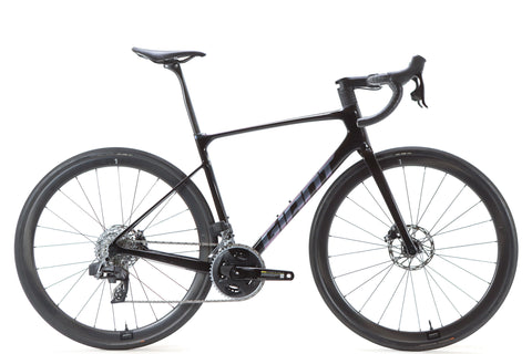 Giant Defy Advanced Pro 1 Sram Rival eTap AXS Disc Road Bike 2025, Size Medium