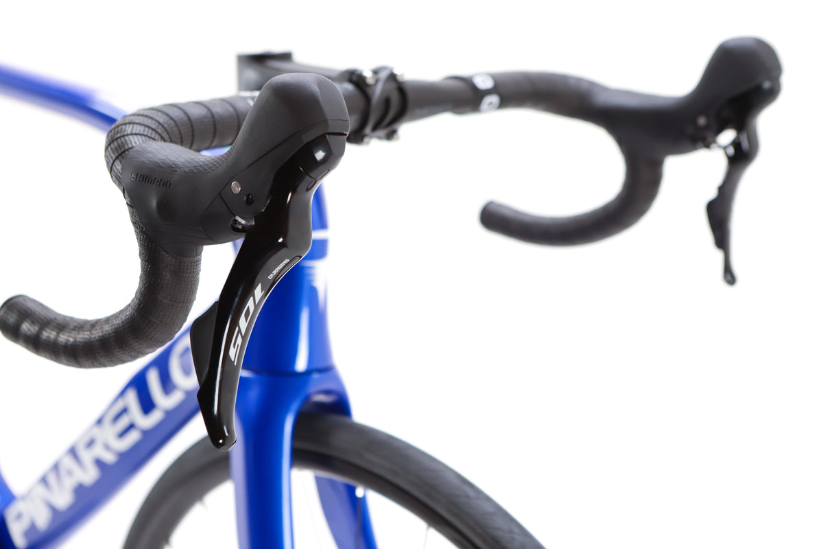 Pinarello F1 Shimano 105 Disc Road Bike 2024, Size 54.5cm