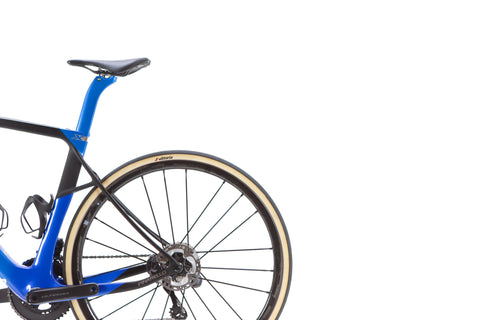 Pinarello Dogma X Shimano Ultegra Di2 Disc Road Bike 2023, Size 53cm
