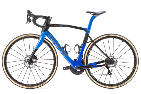 Pinarello Dogma X Shimano Ultegra Di2 Disc Road Bike 2023, Size 53cm
