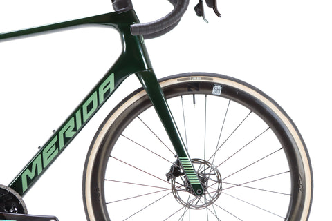 Merida Scultura Endurance 9000 Sram Force eTap AXS Disc Road Bike 2024, Size Medium