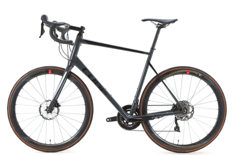 Cube Attain SL Shimano 105 Disc Road Bike 2021, Size 62cm