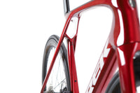 Trek Madone SL 6 Gen 7 Shimano 105 Di2 Disc Road Bike 2024, Size 58cm