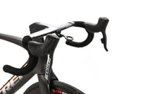 Trek Madone SLR 9 Gen 7 Sram Red eTap AXS Disc Road Bike 2023, Size 56cm