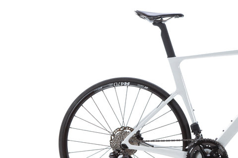Cannondale SuperSix EVO 3 Shimano 105 Di2 Disc Road Bike 2024, Size 56cm