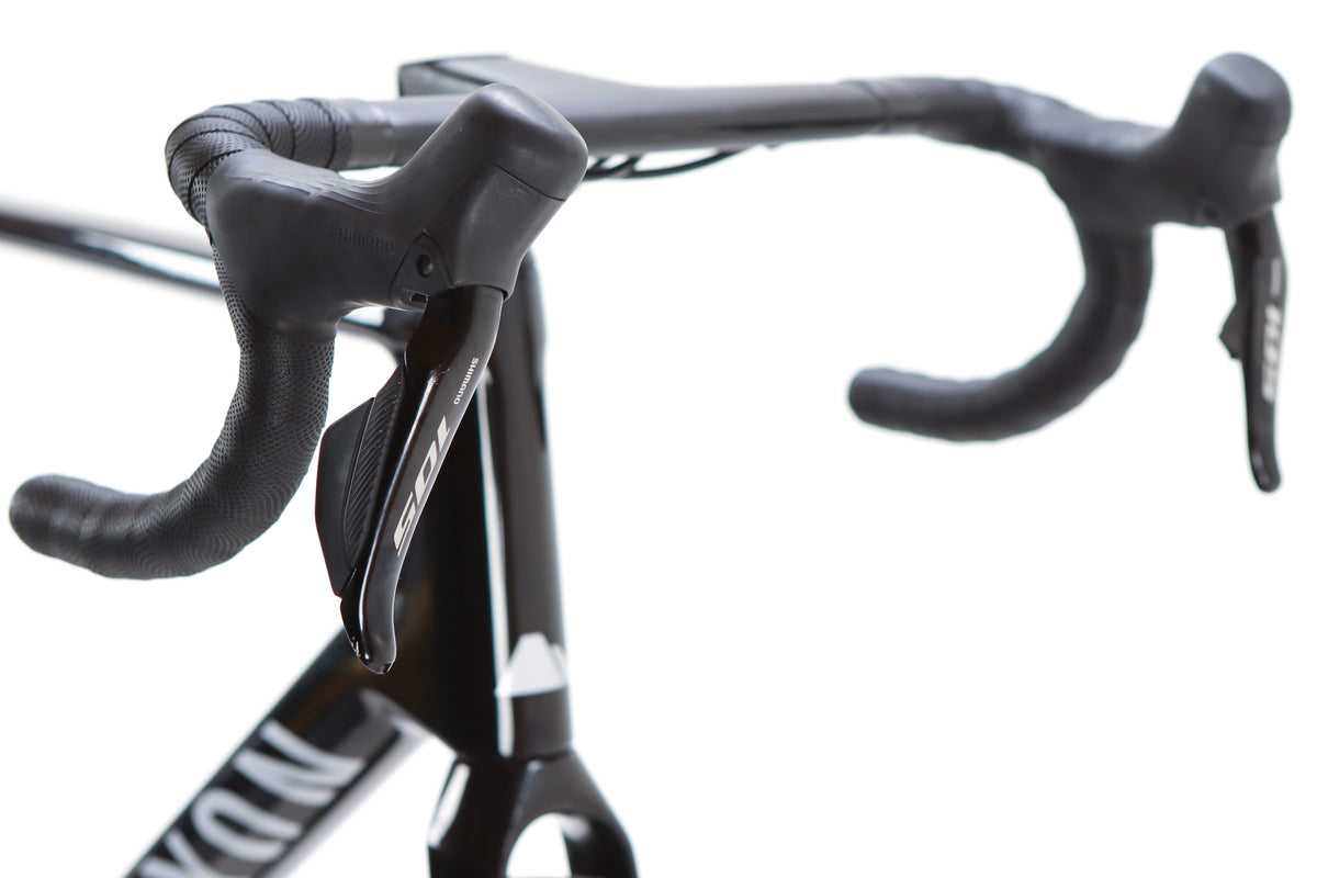 Canyon Endurace CF 7 Shimano 105 Di2 Disc Road Bike 2024, Size Large