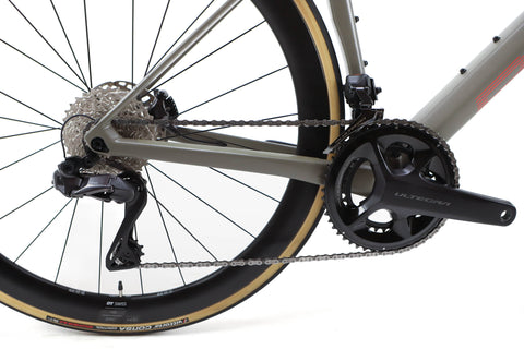 BMC Roadmachine 01 Three Shimano Ultegra Di2 Disc Road Bike 2022, Size 54cm