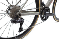 BMC Roadmachine 01 Three Shimano Ultegra Di2 Disc Road Bike 2022, Size 54cm