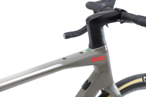 BMC Roadmachine 01 Three Shimano Ultegra Di2 Disc Road Bike 2022, Size 54cm