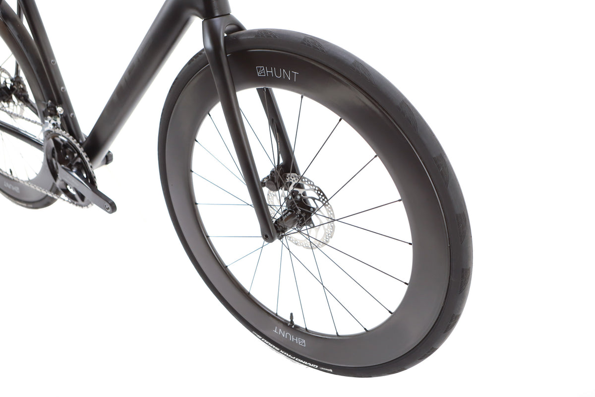 Cube Attain C:62 Race Shimano 105 Disc Road Bike 2025, Size 58cm