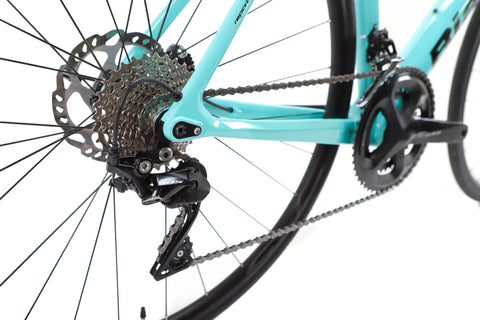 Bianchi Sprint Shimano 105 Disc Road Bike 2020, Size 57cm