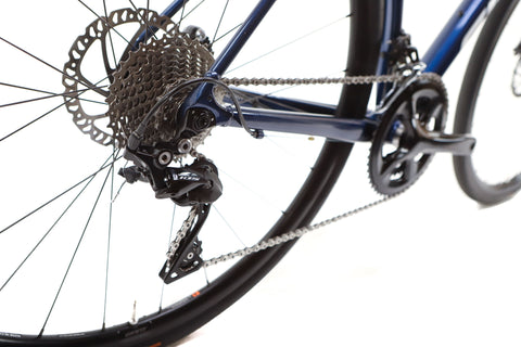 Giant Contend AR 1 Shimano 105 Disc Road Bike 2021, Size M/L