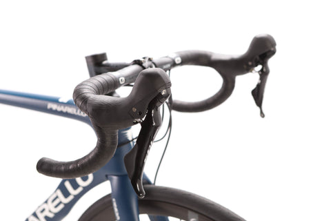 Pinarello Paris Shimano 105 Disc Road Bike 2022, Size 51cm