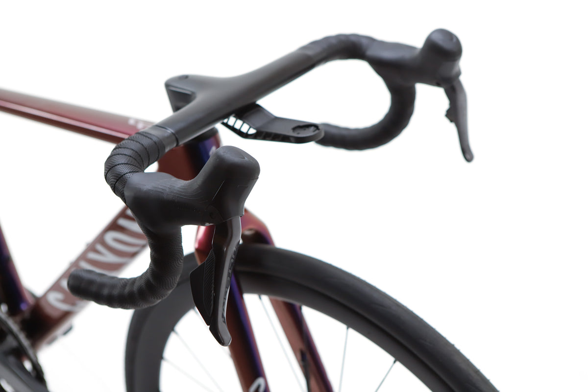 Canyon Ultimate CFR Shimano Ultegra Di2 Disc Road Bike 2025, Size 2XS