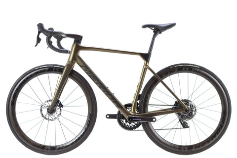 Merida Scultura 9000 SRAM Force eTap AXS Disc Road Bike 2024, Size Medium