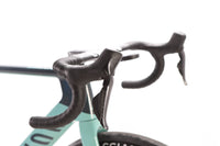 Canyon Aeroad CF SLX 8 Shimano Ultegra Di2 Disc Road Bike 2023, Size Medium