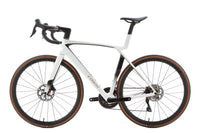 Trek Madone SL 6 Gen 8 Shimano 105 Di2 Disc Road Bike 2025, Size M/L
