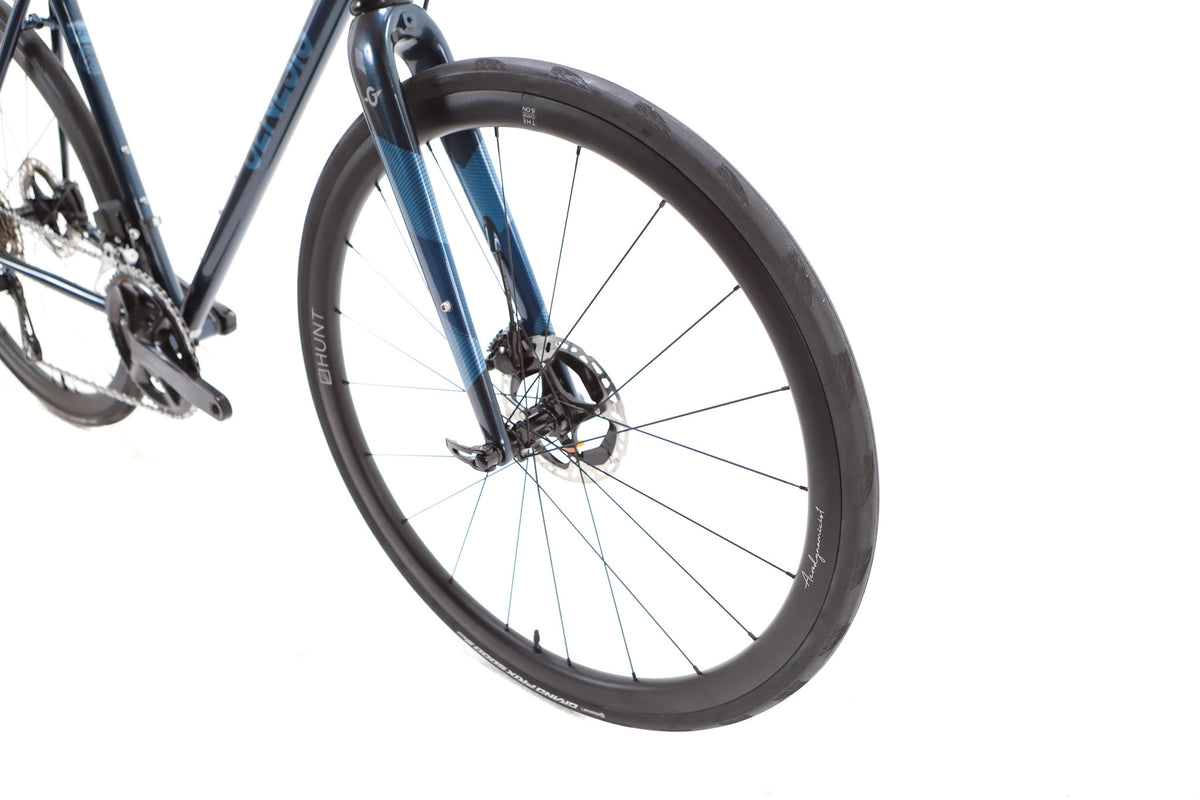 Genesis Equilibrium 725 Shimano 105 Di2 Disc Road Bike 2023, Size Medium