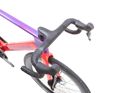 Canyon Aeroad CF SLX Sram Rival eTap AXS Disc Road Bike 2023, Size Medium