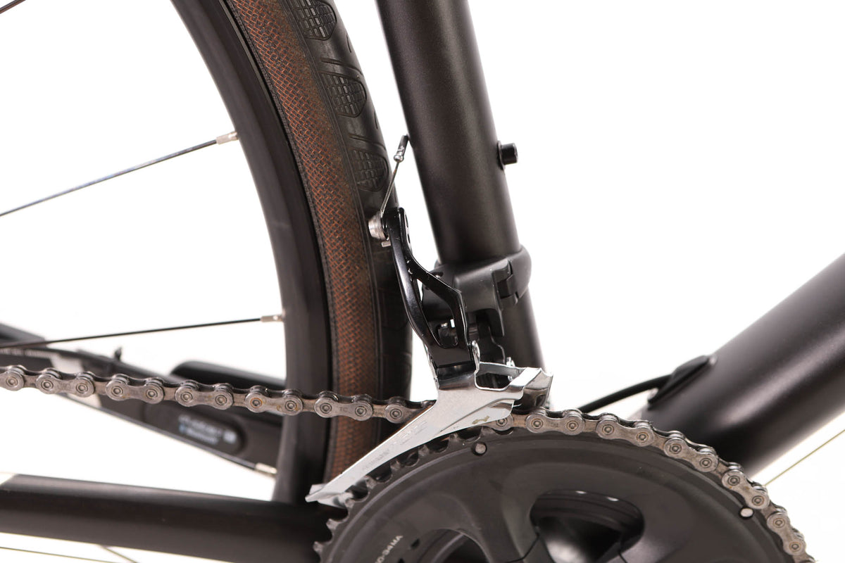 Trek Domane ALR 5 Shimano 105 Disc Road Bike 2019, Size 56cm