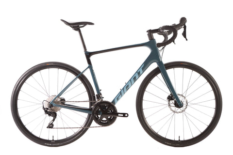 Giant Defy Advanced Shimano 105 Disc Road Bike 2022, Size M/L