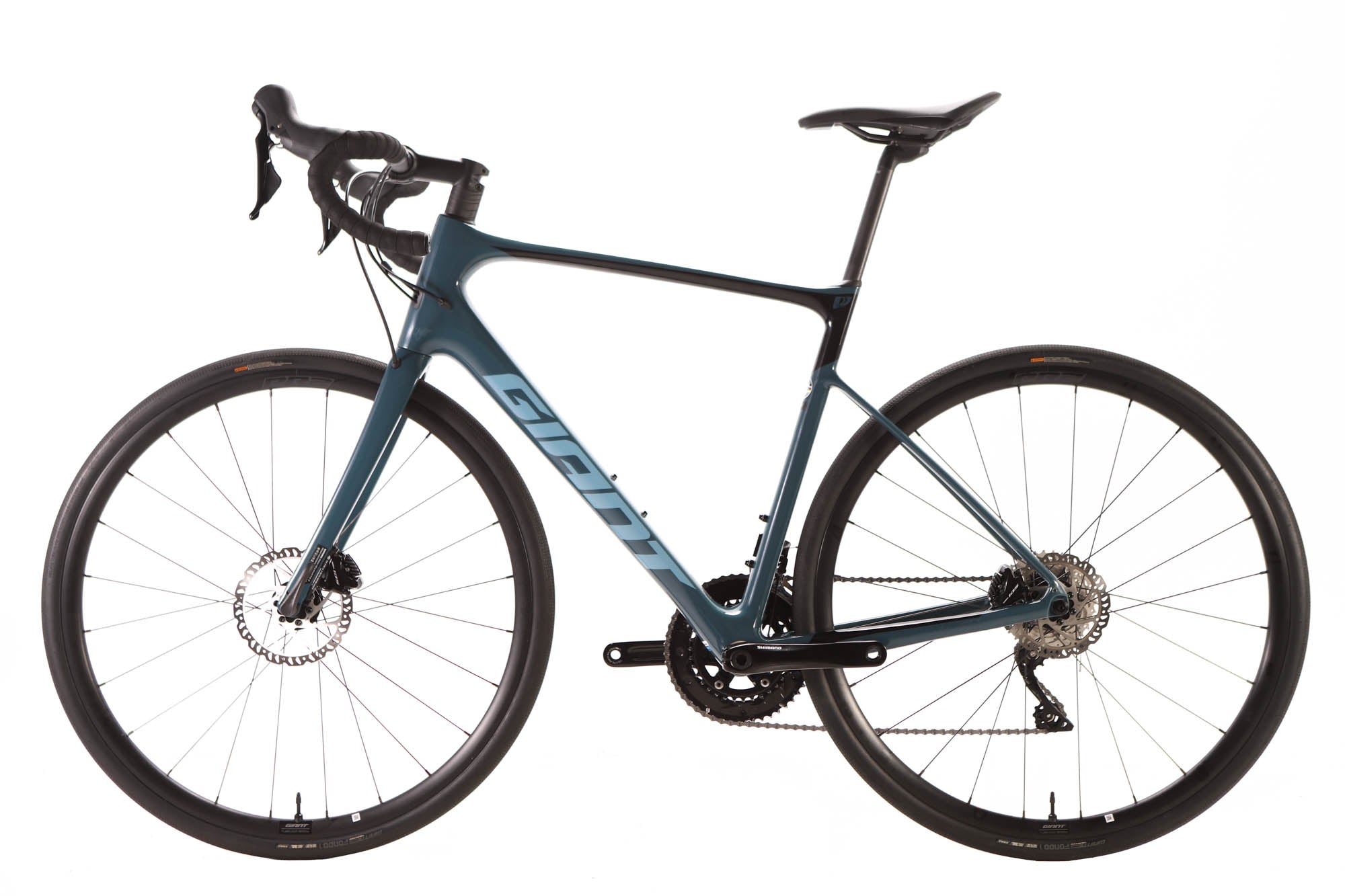 Giant Defy Advanced 2 Shimano 105 Disc Road Bike 2022, Size M/L