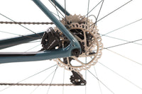 Giant Defy Advanced 2 Shimano 105 Disc Road Bike 2022, Size M/L