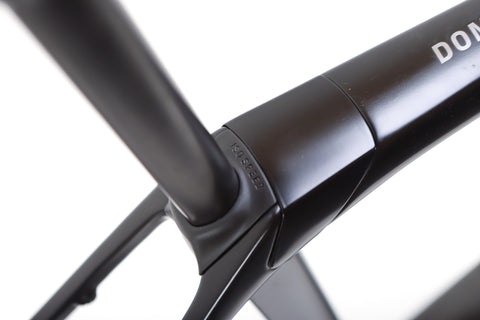 Trek Domane SL 6 Gen 4 Shimano 105 Di2 Disc Road Bike 2023, Size 58cm