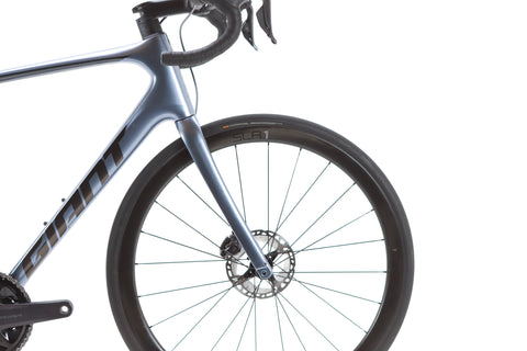 Giant Defy Advanced Pro 1 Shimano Ultegra Di2 Disc Road Bike 2022, Size M/L