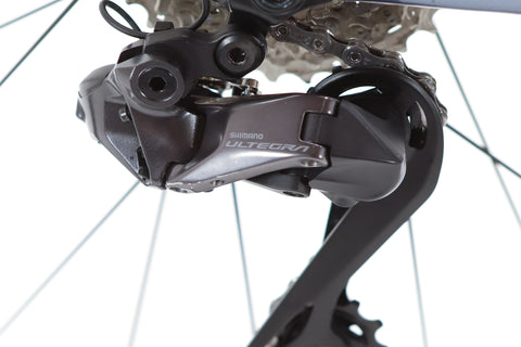 Giant Defy Advanced Pro 1 Shimano Ultegra Di2 Disc Road Bike 2022, Size M/L