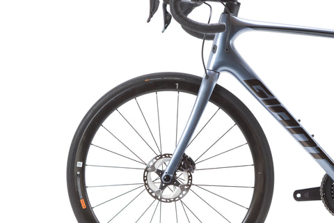 Giant Defy Advanced Pro 1 Shimano Ultegra Di2 Disc Road Bike 2022, Size M/L