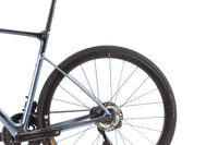 Giant Defy Advanced Pro 1 Shimano Ultegra Di2 Disc Road Bike 2022, Size M/L