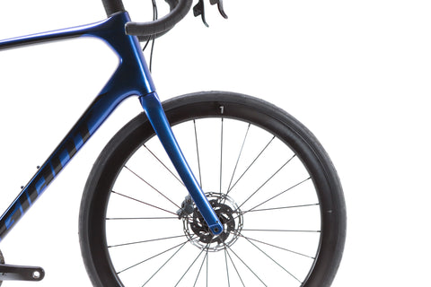 Giant Defy Advanced Pro 1 Sram Force eTap AXS Disc Road Bike 2021, Size Large