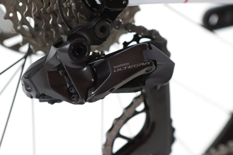 Cannondale SystemSix Hi-Mod Shimano Ultegra Di2 Disc Road Bike 2023, Size 58cm