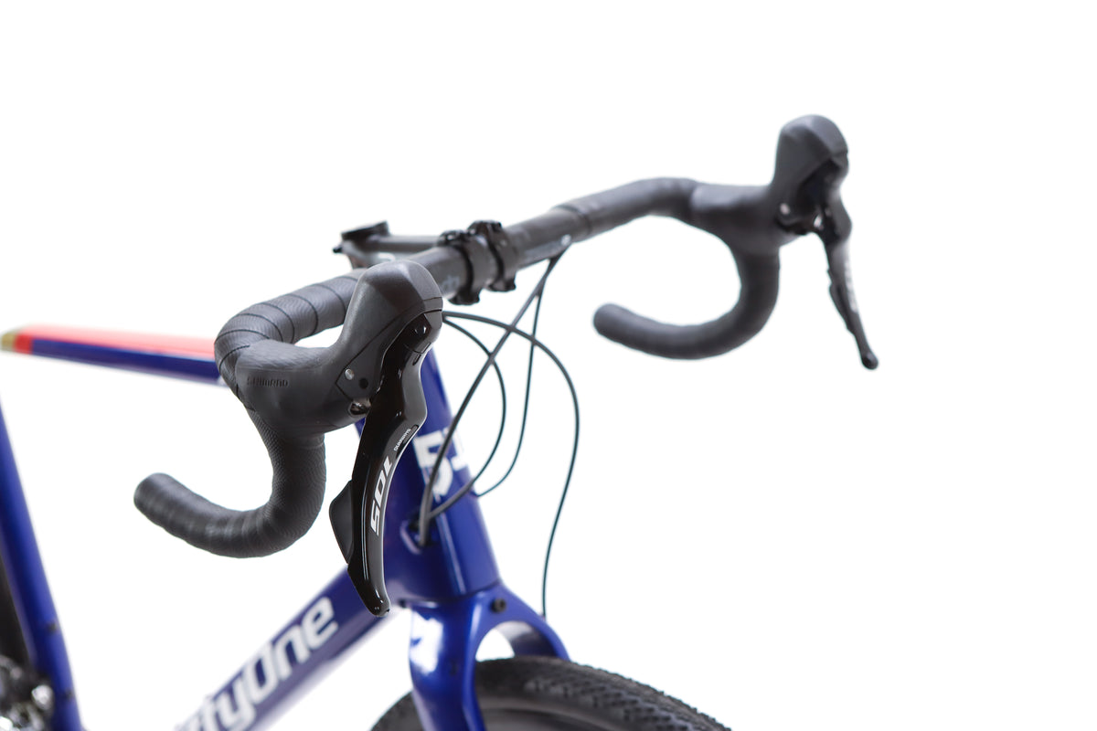 FiftyOne Assassin Shimano 105 Gravel Bike 2025, Size Large