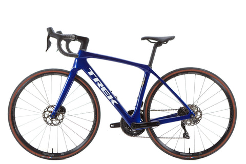 Trek Domane SL 6 Gen 4 Shimano 105 Di2 Disc Road Bike 2024, Size 52cm