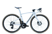 Pinarello Dogma F Shimano Dura-Ace Di2 Disc Road Bike 2025, Size 43cm