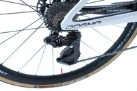 Pinarello Dogma F Shimano Dura-Ace Di2 Disc Road Bike 2025, Size 43cm
