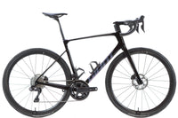 Giant Defy Advanced Pro 0 Shimano Ultegra Di2 Disc Road Bike 2024, Size M/L